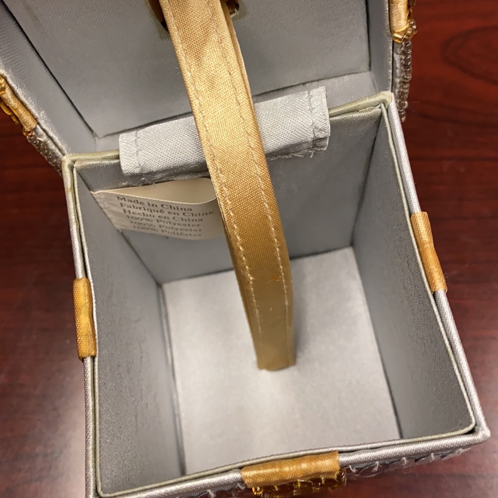 Present purse - Picture 2 of 3